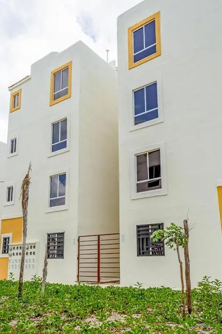 Cozy Tulum Oasis: 2-Bedroom W/ Pool 0*,